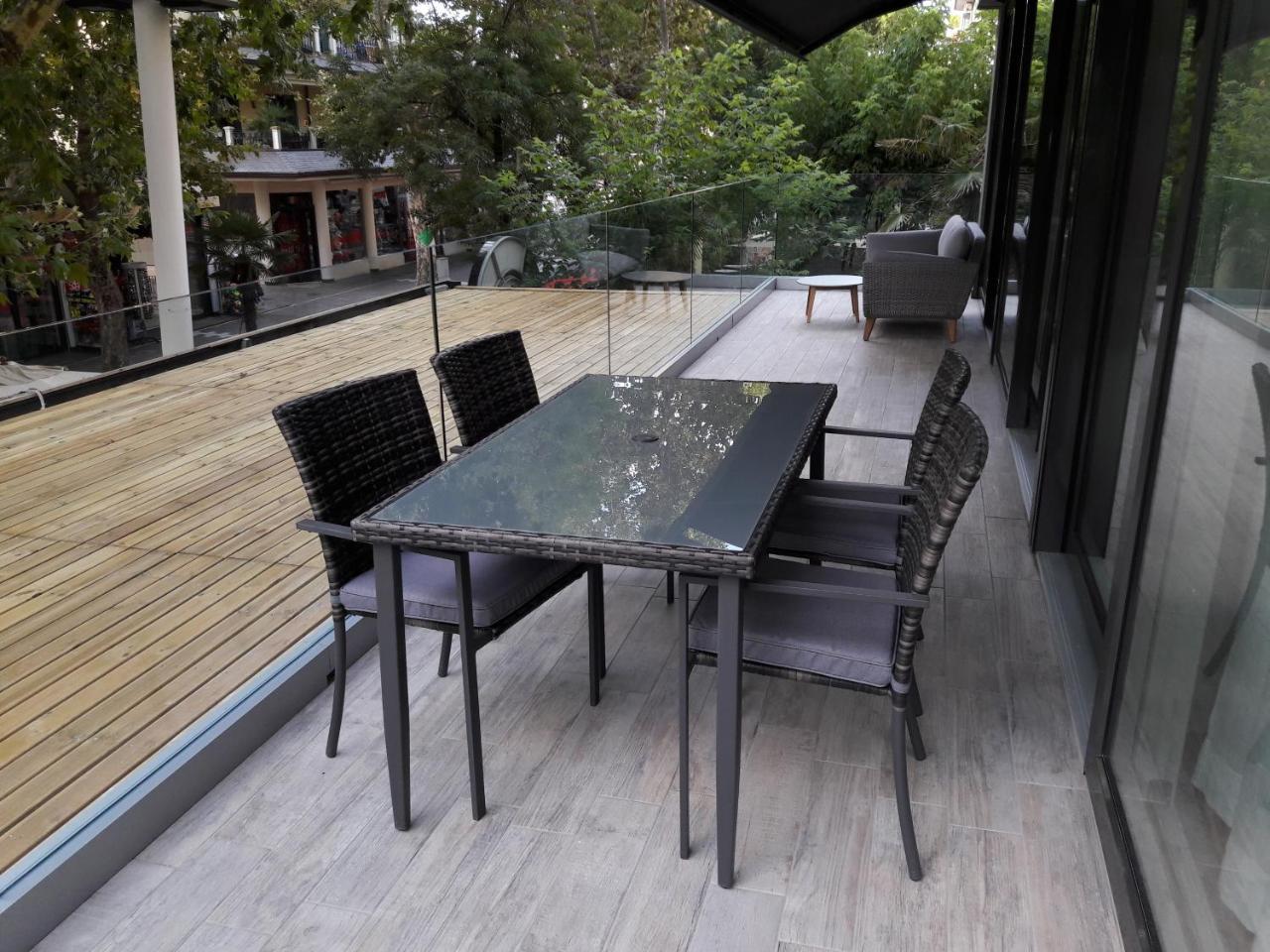 Central Stema Luxury Misano Adriatico Exterior photo